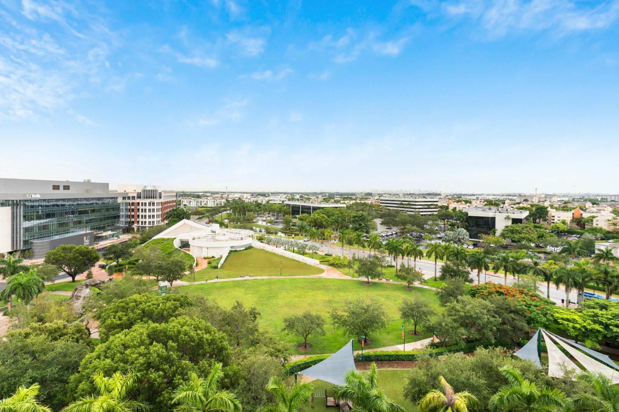 Hébergement de vacances La Central- Cityplace Doral And Across From A Park *
